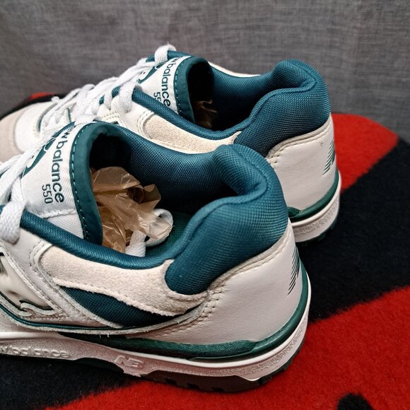 %Size 7.5 Men / 9 Women New Balance 550 Vintage Teal White Sneakers / A 44 main image 11
